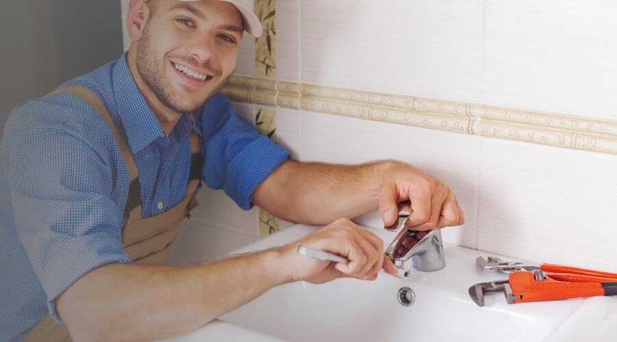 Faucet cartridge replacement in Buhler, KS